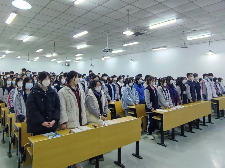 踔厉奋发 继往开来——我校富阳校区召开2022-2023第二学期学生会动员会议暨培训会(图3)