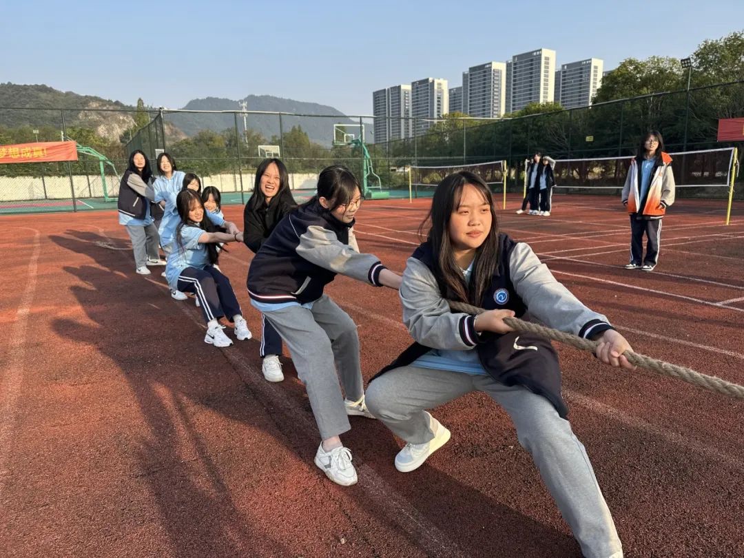 勠力同心 “绳”采飞扬——我校富阳校区拔河比赛(图8)