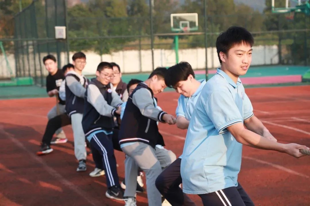勠力同心 “绳”采飞扬——我校富阳校区拔河比赛(图10)
